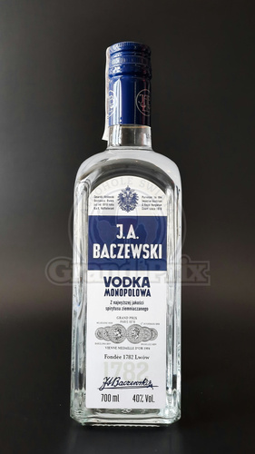 WÓDKA BACZEWSKI 40% 0,7L