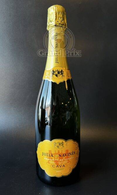 Wino mus. Julia&Navines MACABEU BRUT TRADIONAL BLEND 0,75L