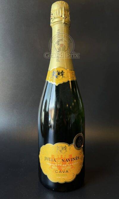 Wino mus. Julia&Navines MACABEU SEMI SECO TRADITIONAL BLEND 075L
