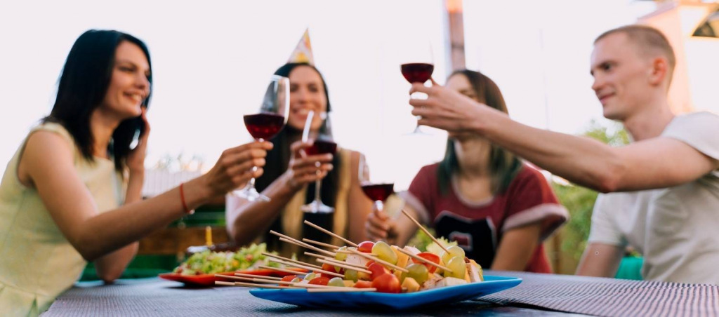 Dobre wino bezalkoholowe: odkryj aromat i wybierz najlepsze