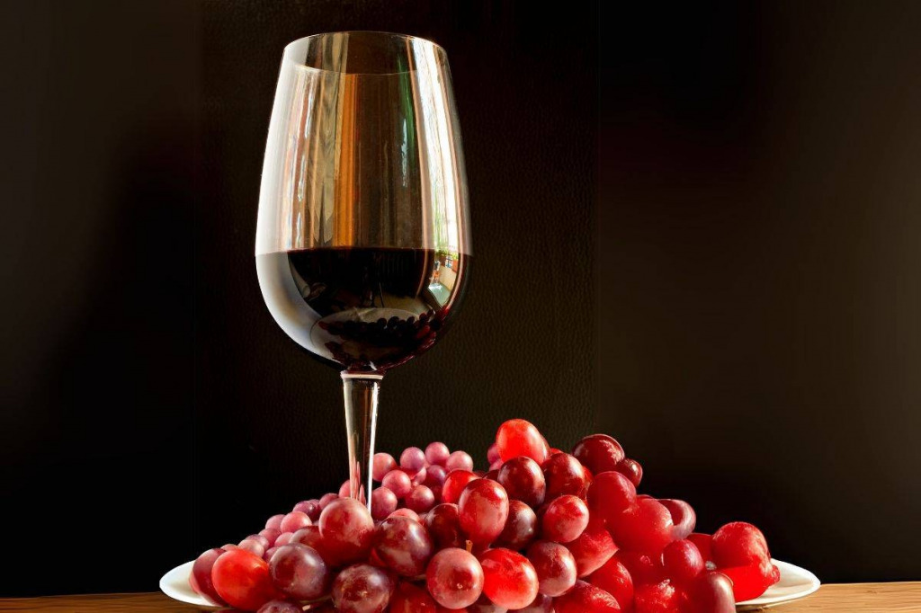 Wino Montepulciano –  jakie kupić i jak pić?  Przewodnik smakosza win.