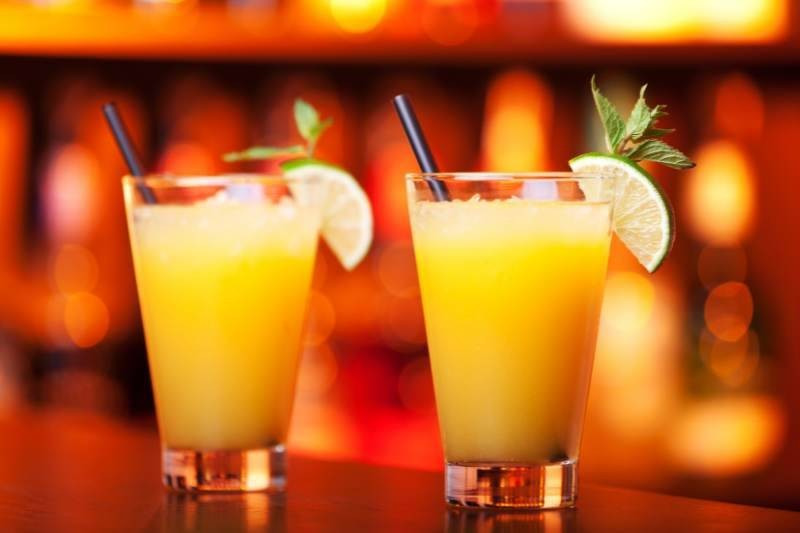 Drinki z wódką i sokiem pomarańczowym – 7 przepisów
