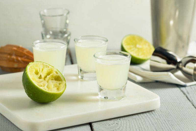 Shot samuraja, czyli jak zrobić drinka Kamikaze