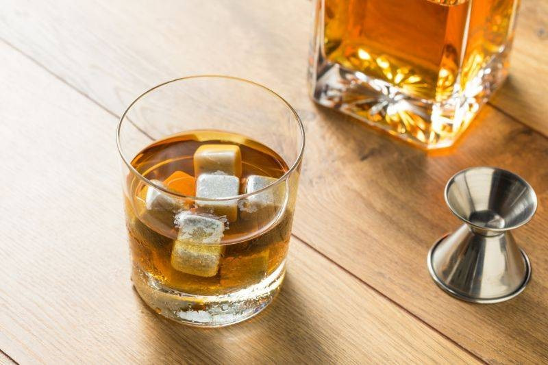Kamienie do whisky i drinków – dlaczego warto?