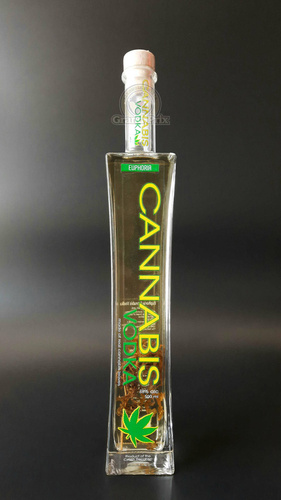 EUPHORIA CANNABIS VODKA  38%  0,5L