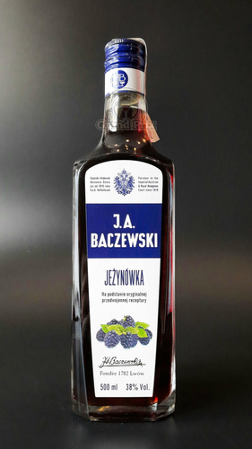 WÓDKA BACZEWSKI JEŻYNOWA 38%  0,5L