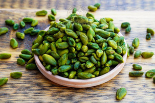 Pistacje łuskane świeże 250g