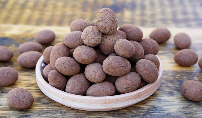 Migdały w czekoladzie deserowej 250g
