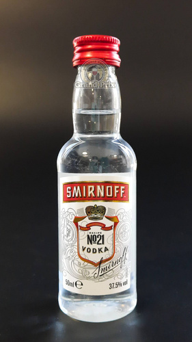 Mini WÓDKA SMIRNOFF RED IMPORT 37,5% 50ML