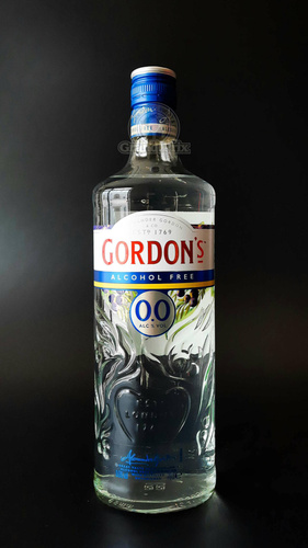 GORDON'S BEZALKOHOLOWY  0,0%  0,7L