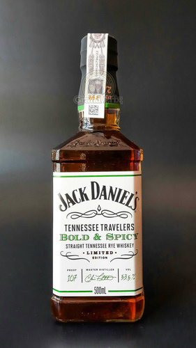 JACK DANIEL'S TRAVELERS BOLD &amp; SPICY 53,5% 0,5L