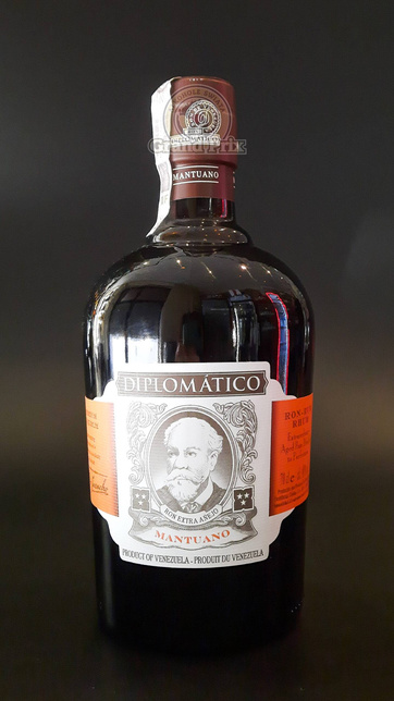 DIPLOMATICO MANTUANO 40% 0,7L
