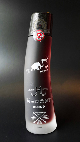 WÓDKA MAMONT BLOOD BITTER  40%  0,5L