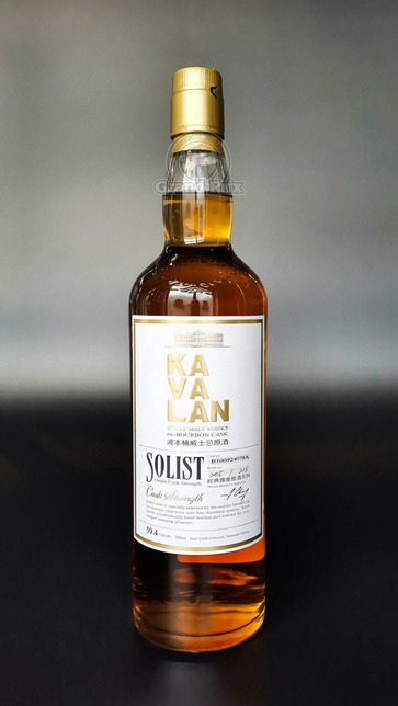 WHISKY KAVALAN SOLIST BOURBON 59,4% 0,7L