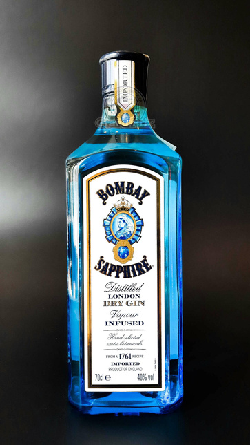 GIN BOMBAY SAPPHIRE 40%  0,7L