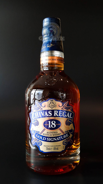 WHISKY CHIVAS REGAL 18YO 40% 0,7L - Alkohole Świata