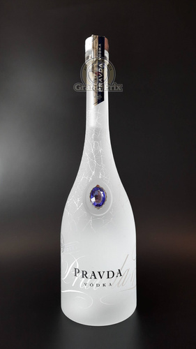 PRAVDA 40% 1L