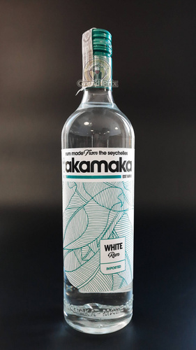 RUM TAKAMAKA WHITE 38% 0.7L