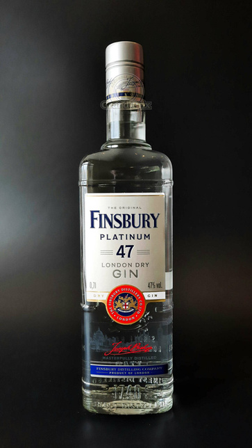 FINSBURY PLATINUM 47%  0,7L