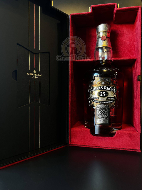 WHISKY CHIVAS REGAL 25Y 40%  0.7L