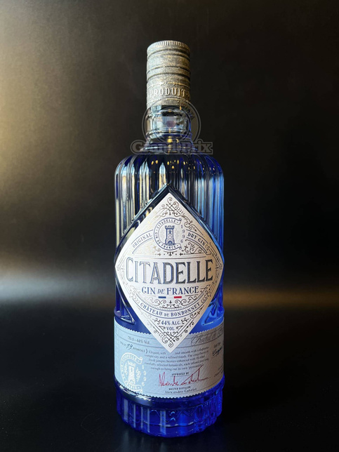 CITADELLE 44% 0,7L