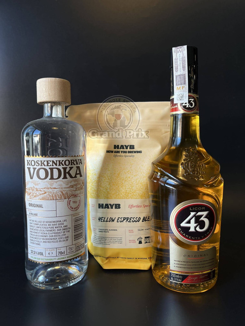 Carajillo - produkty łączone dla przygotowania koktajlu