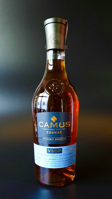 CAMUS VSOP INTENSELY AROMATIC 40% 0,7L