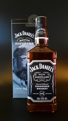 JACK DANIEL'S MASTER NO 5 43% 0,7L