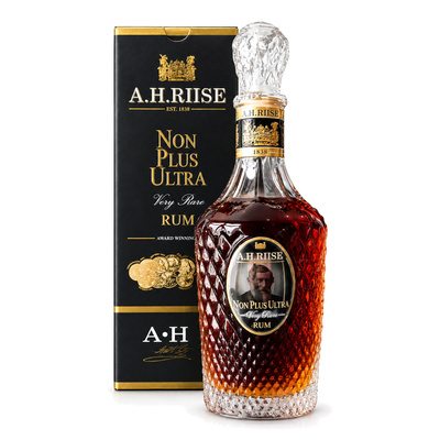 A.H. RIISE NON PLUS VERY RARE 42%  0,7L