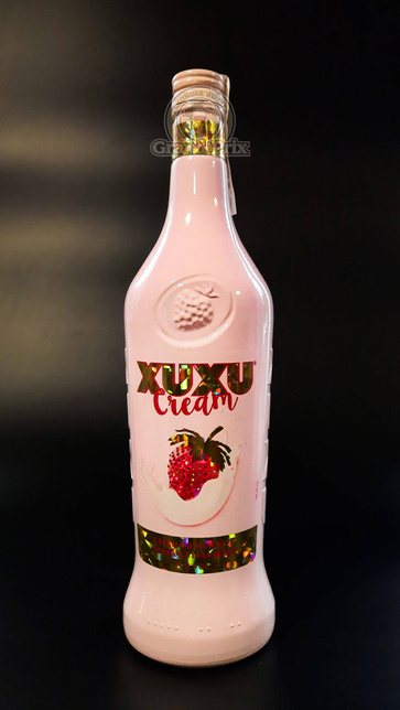 LIKIER XUXU STRAWBERRY CREAM 15% 0.7L