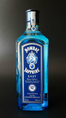 GIN BOMBAY SAPPHIRE EAST 42%  0,7L