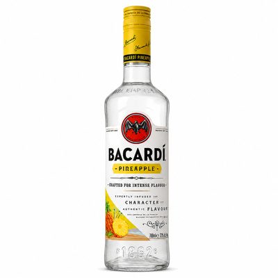 BACARDI PINEAPPLEE FUSION 32% 0,7L