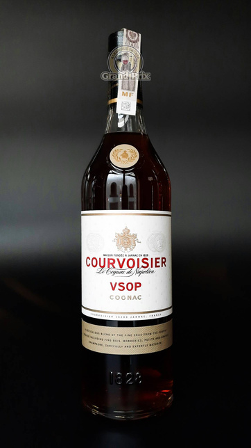 KONIAK COURVOISIER VSOP 40%  0,7L