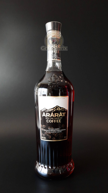 ARARAT COFFEE  30% 0,7L