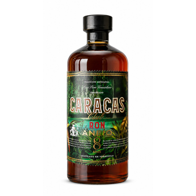 RUM CARACAS ANEJO 8YO  40%  0,7L