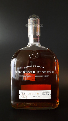 BOURBON WOODFORD RESERVE 43,2% 0,7L