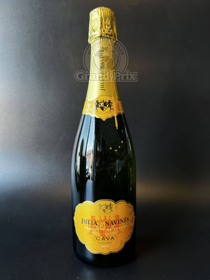 Wino mus. Julia&Navines MACABEU BRUT TRADIONAL BLEND 0,75L