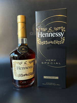 KONIAK HENNESSY VS 40% 0,7L KART