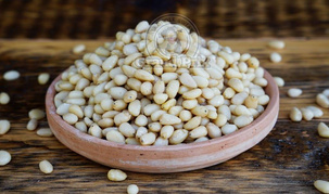 Orzechy pinii cedrowe 250g