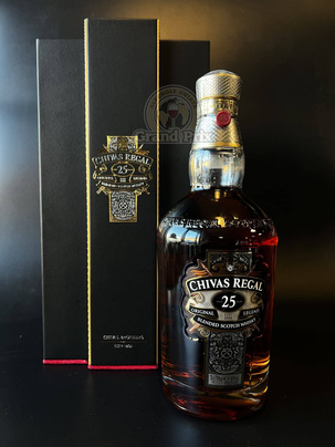 WHISKY CHIVAS REGAL 25Y 40%  0.7L