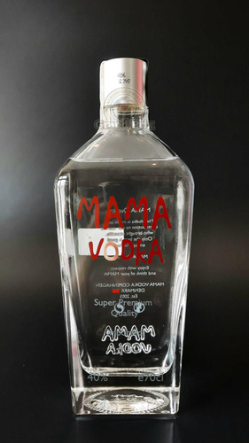 MAMA VODKA  40%  0,7L