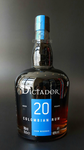 RUM DICTADOR 20YO 40%  0,7L