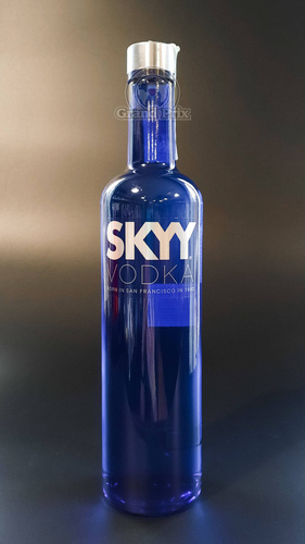 WÓDKA SKYY VODKA 40% 0,7L