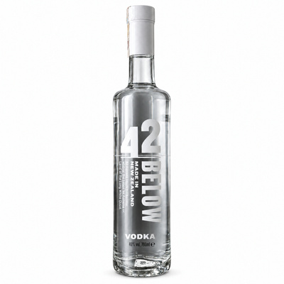 WÓDKA 42 BELOW  40%  0,7L